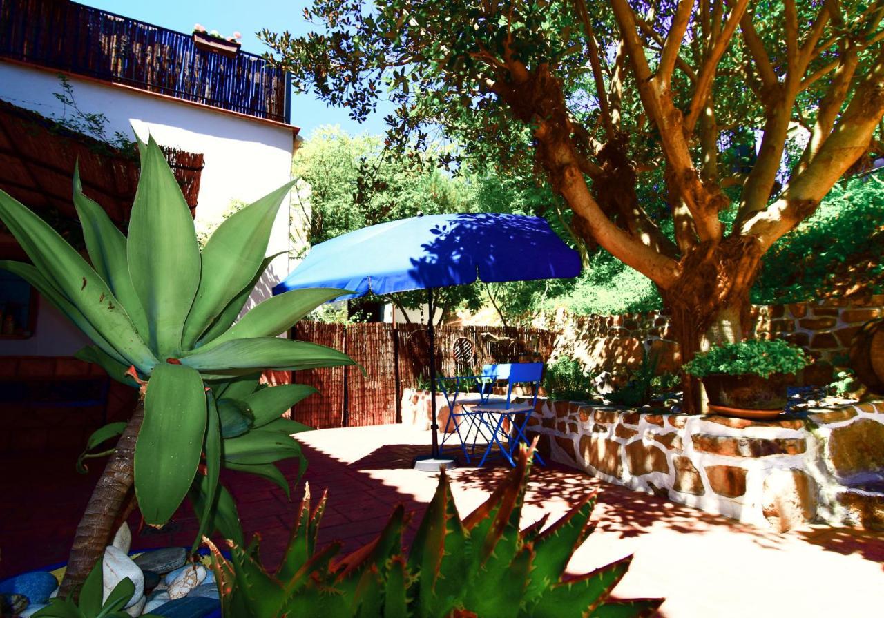 Hotel Cortijo De Salia Alcaucin Bagian luar foto