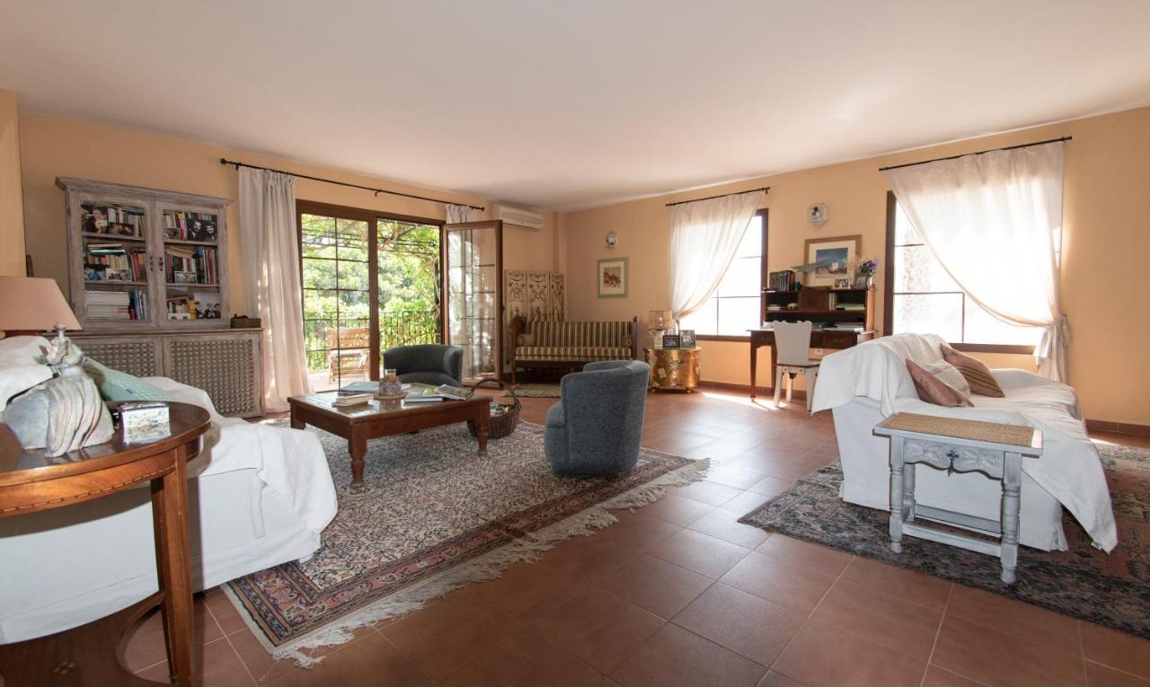 Hotel Cortijo De Salia Alcaucin Bagian luar foto