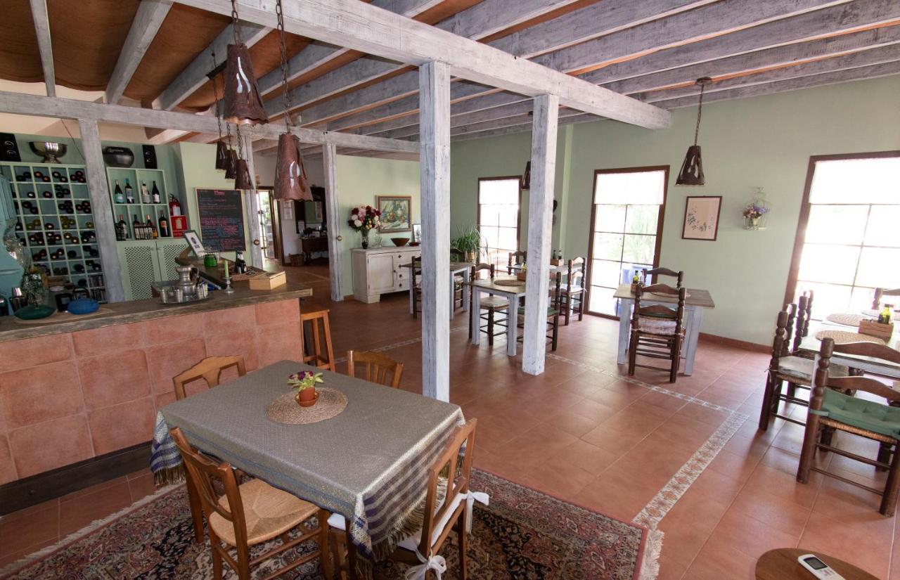 Hotel Cortijo De Salia Alcaucin Bagian luar foto