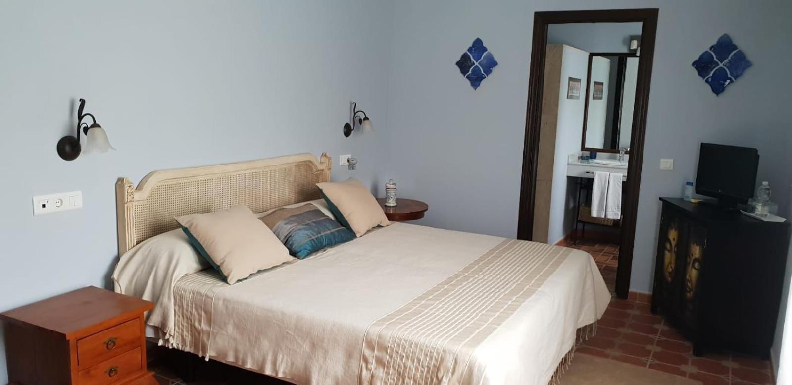 Hotel Cortijo De Salia Alcaucin Ruang foto