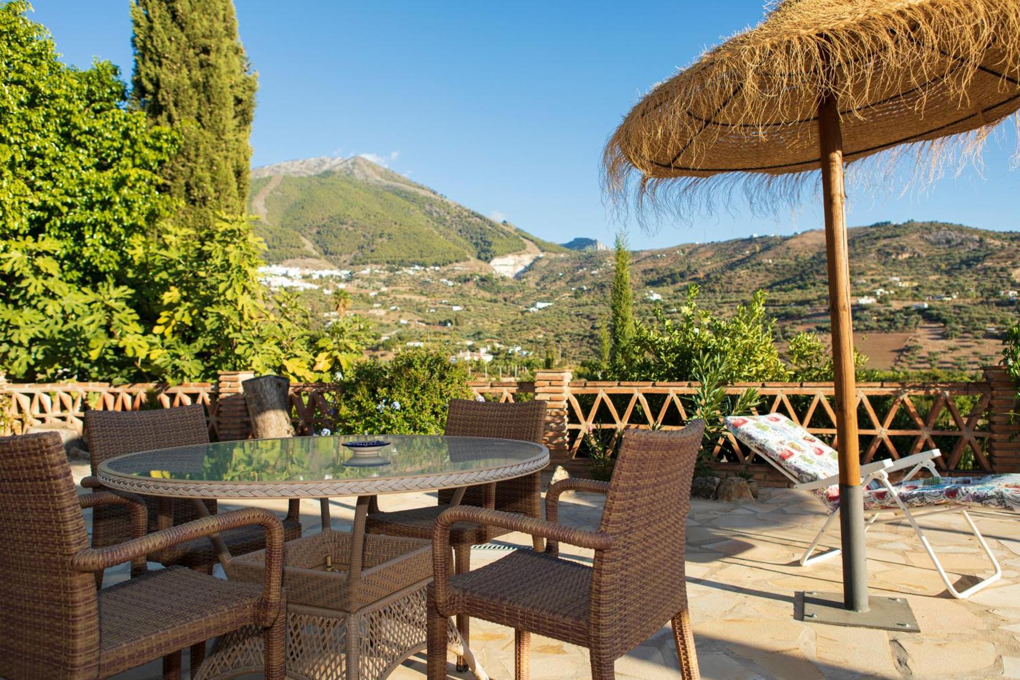 Hotel Cortijo De Salia Alcaucin Ruang foto