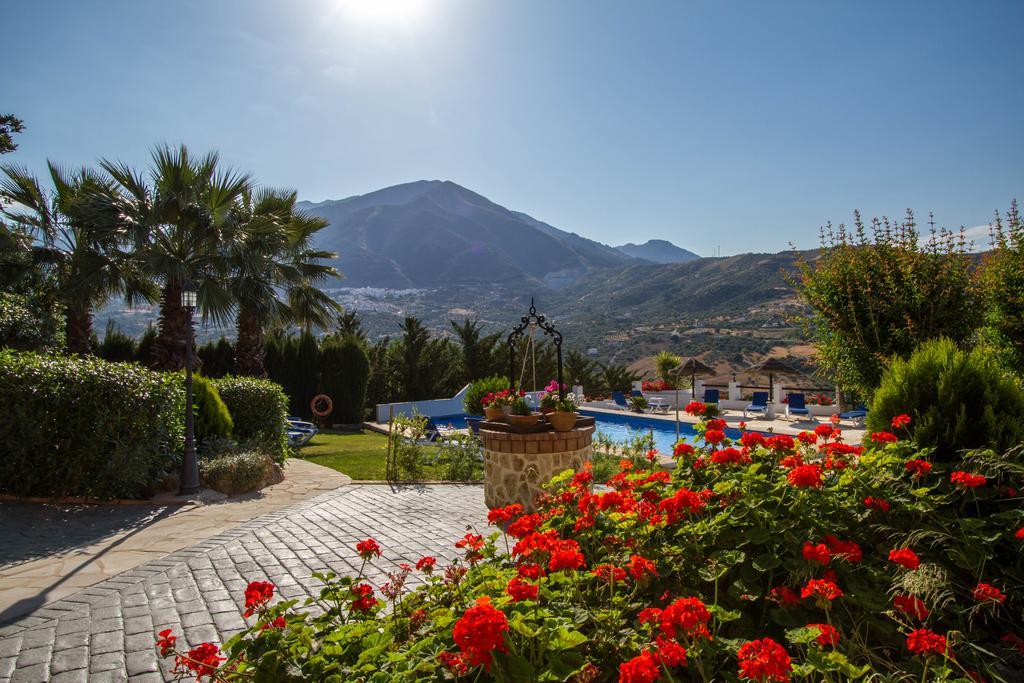Hotel Cortijo De Salia Alcaucin Bagian luar foto