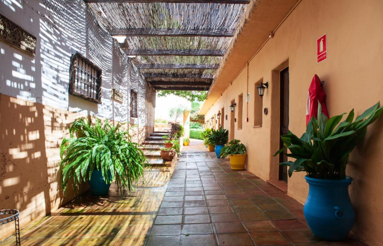 Hotel Cortijo De Salia Alcaucin Bagian luar foto
